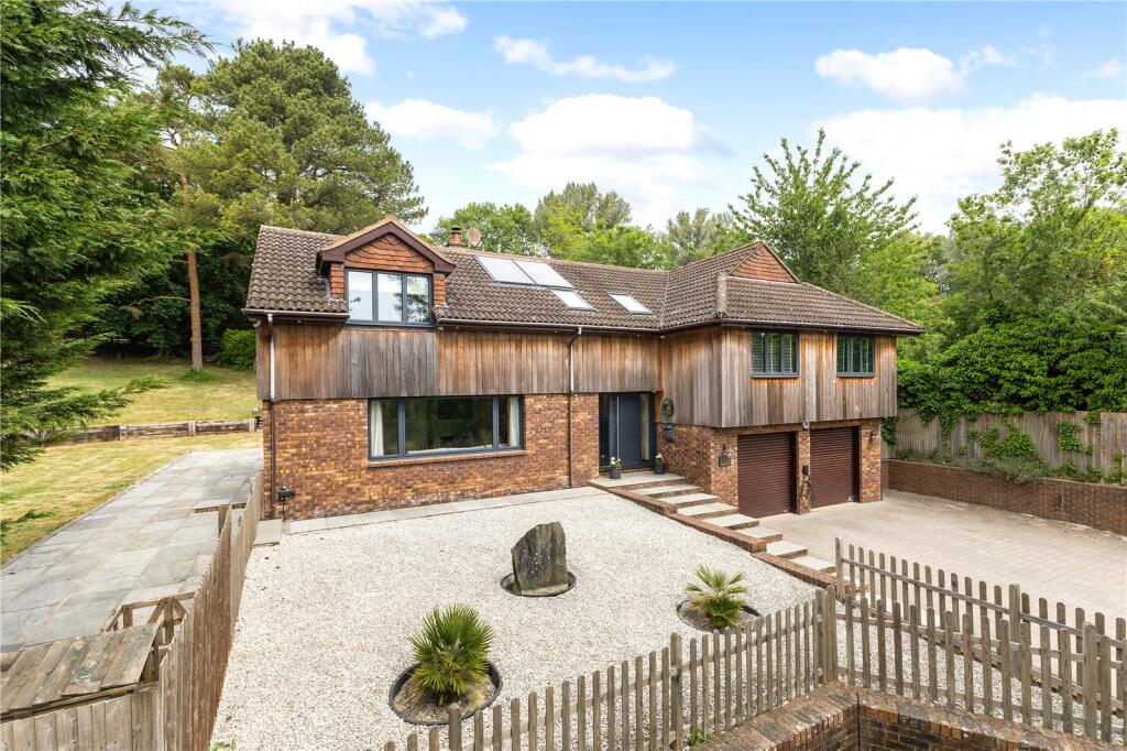 Main image of property: North Park Lane, Godstone, Surrey, RH9