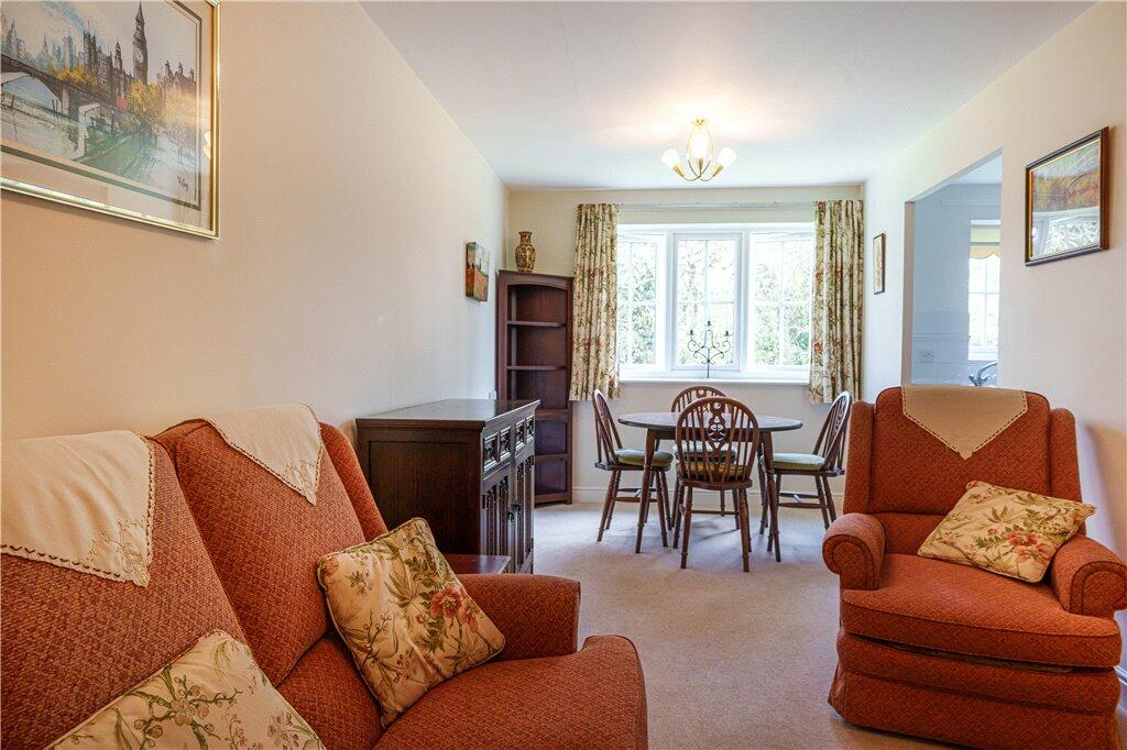 1 bedroom apartment for sale in High Street, Rickmansworth