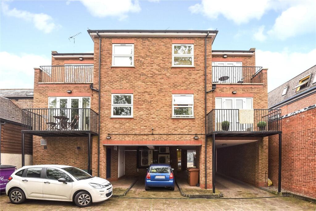 Main image of property: High Street, Rickmansworth, Hertfordshire