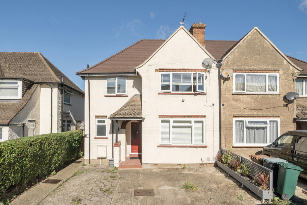Main image of property: Middleton Road, Mill End, Rickmansworth
