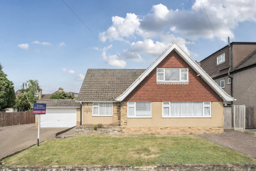 Main image of property: Bateman Road, Croxley Green, Rickmansworth