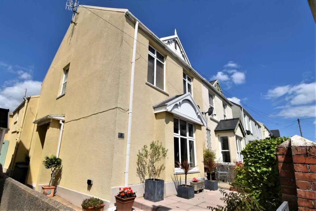 3 bedroom semidetached house for sale in Lawrenny, 3 Harding Villas