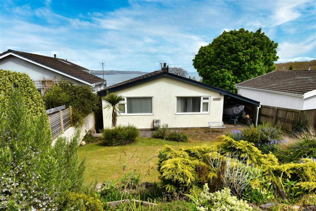 2 bedroom detached bungalow for sale in 12 Scandinavia Heights