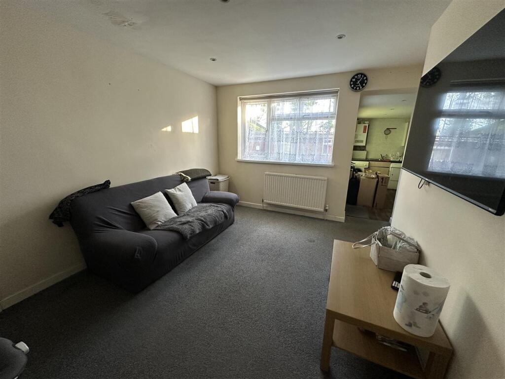 Main image of property: Lawn Road, Southampton