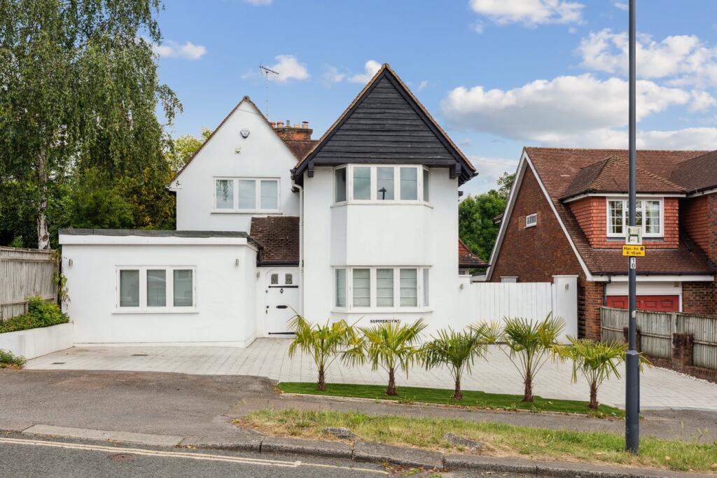 Main image of property: Green Lane, STANMORE, HA7