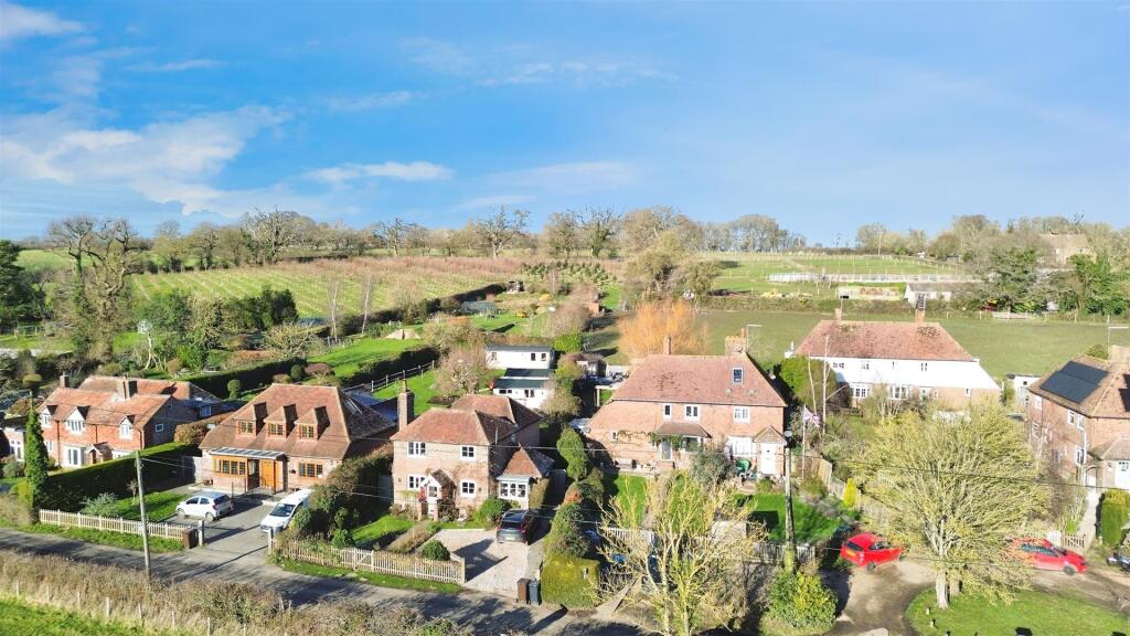 Main image of property: Lossenham Lane, Newenden, Cranbrook