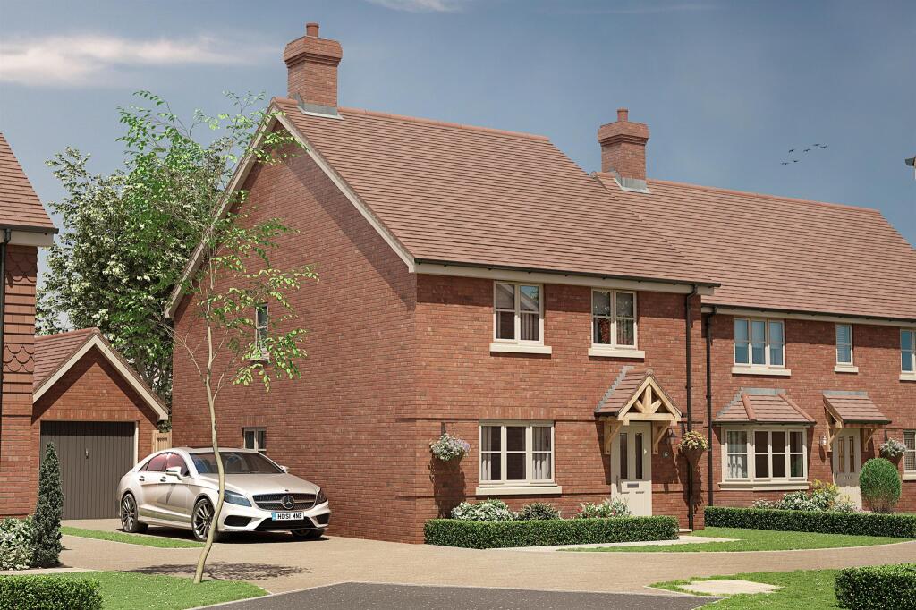 3 bedroom detached house for sale in Holland Drive, Wake Close