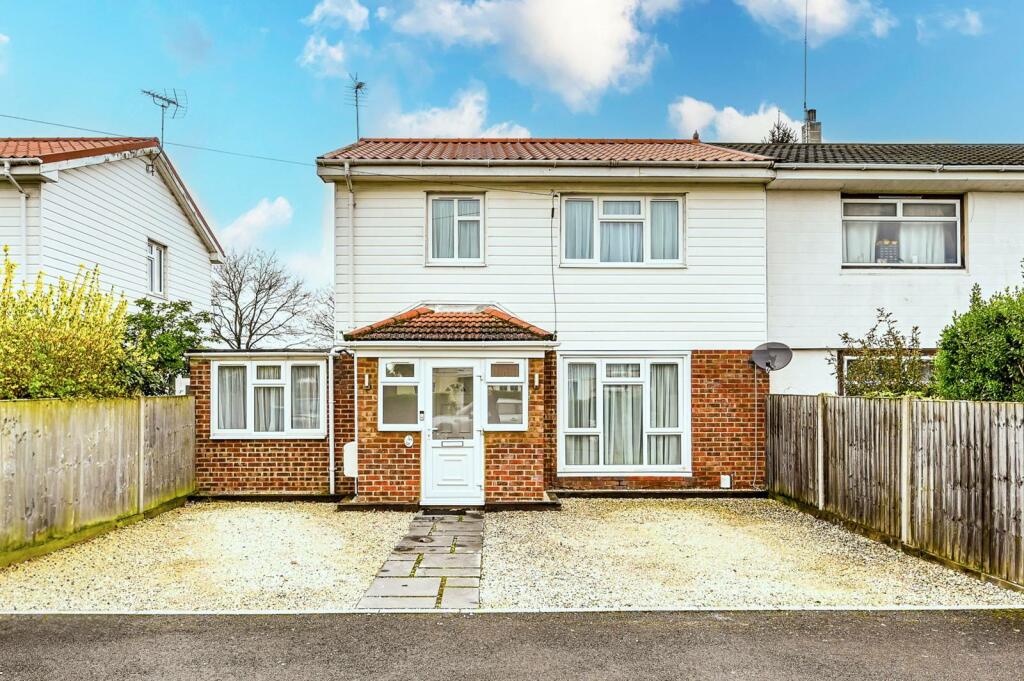 4 bedroom semidetached house for sale in Merton Way, West Molesey, KT8