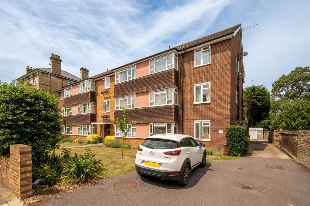 Main image of property: Surbiton Hill Park, Berrylands, Surbiton, KT5
