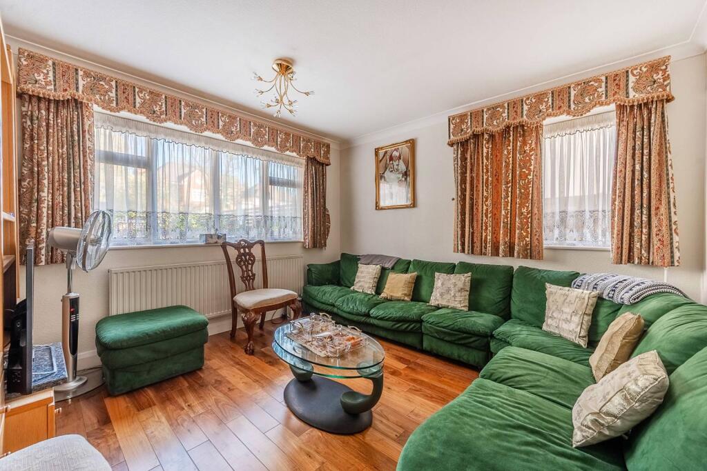 Main image of property: The Avenue, Hatch End, Pinner, HA5