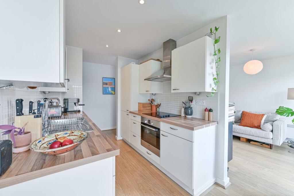 Main image of property: East Dulwich Road, East Dulwich, London, SE22