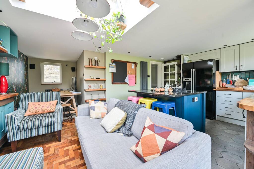 Main image of property: Barry Road, Dulwich, London, SE22