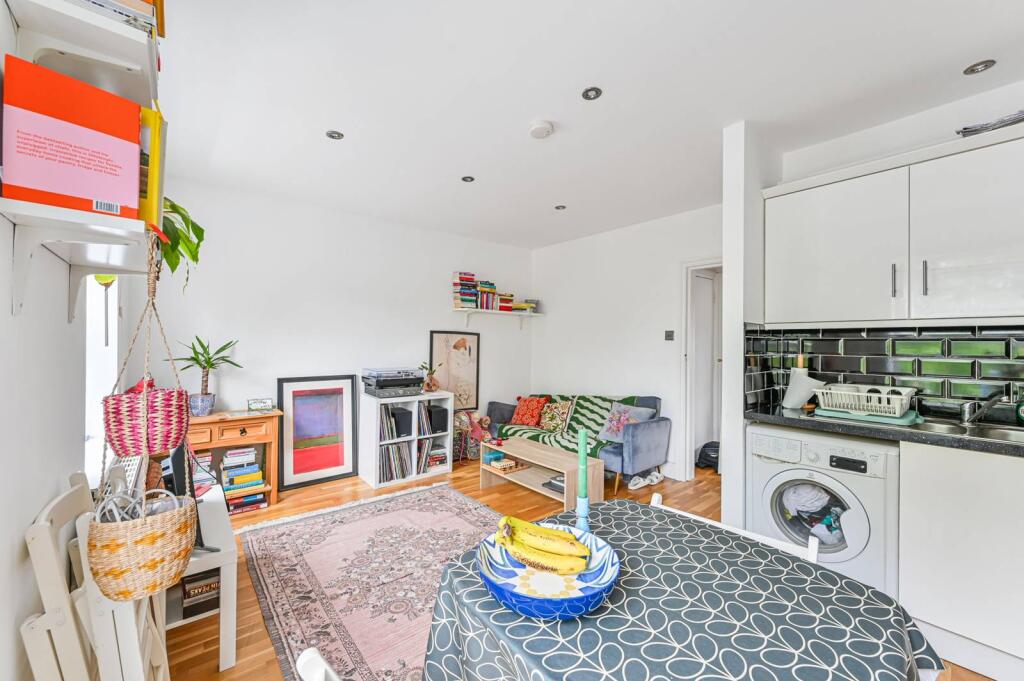 Main image of property: Lordship Lane, East Dulwich, London, SE22