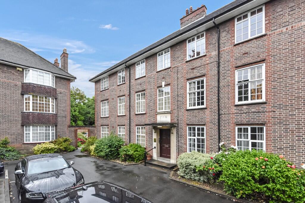 Main image of property: The Green, London, N14