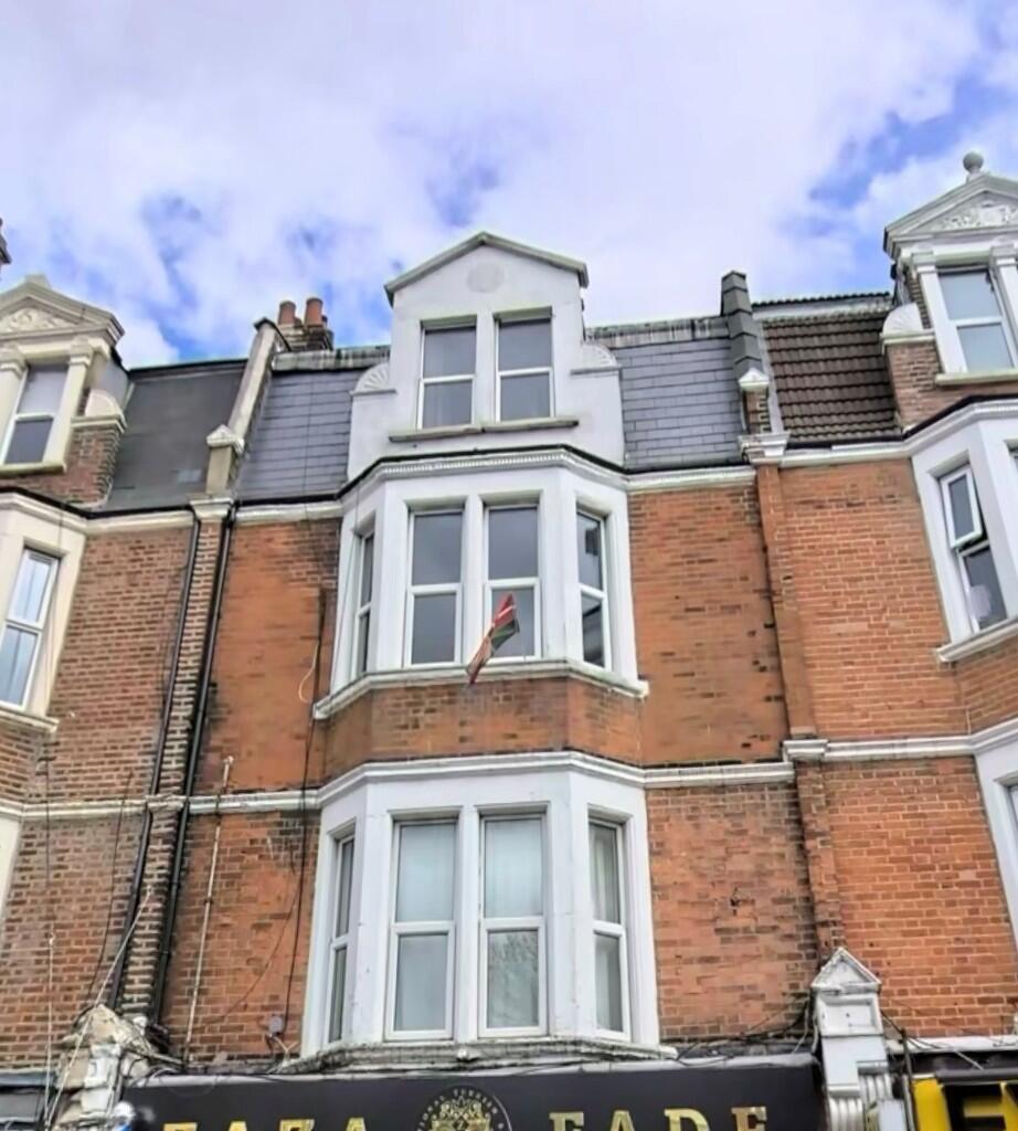 Main image of property: 2a-2c Grand Parade, Green Lanes, London, N4
