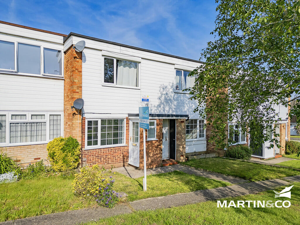 2 bedroom for sale in Waveney Drive, Chelmsford, CM1