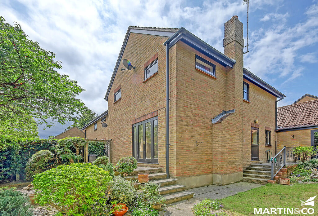 Main image of property: The Dell, Great Baddow