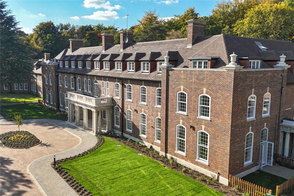 Main image of property: Deepcut, Surrey, GU16