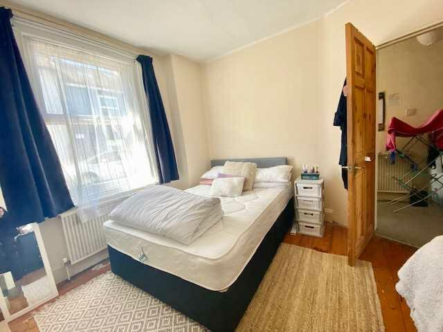 Additional property image - Southover Street, Brighton