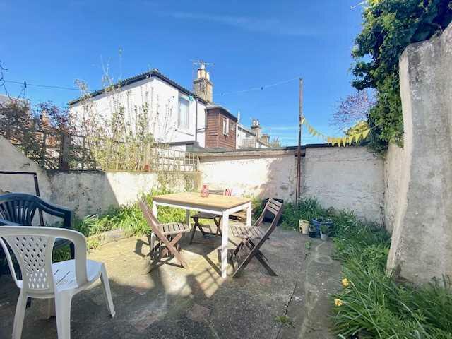 Additional property image - Southover Street, Brighton