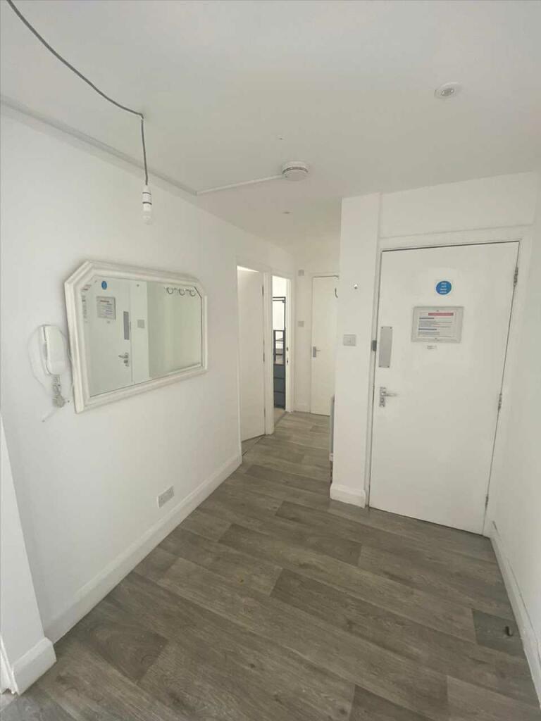 Additional property image - Baker Street, Brighton