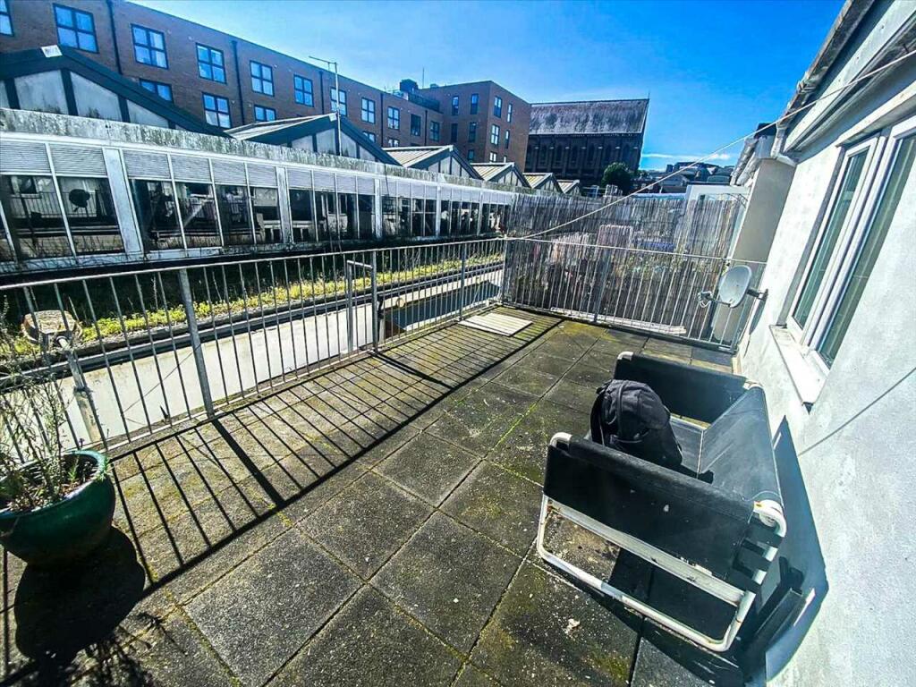 Additional property image - Baker Street, Brighton