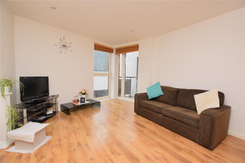 Main image of property: 7 Bedford Street, Princesshay, Exeter