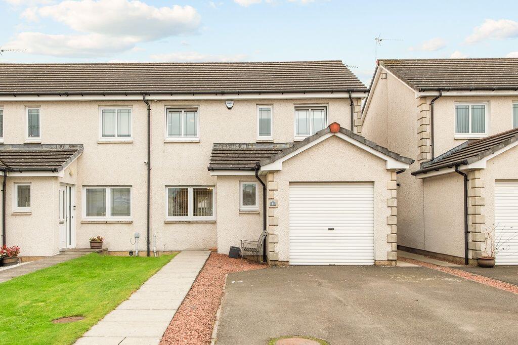 Main image of property: Bellevue Park Alloa, Clackmannanshire, Fk10