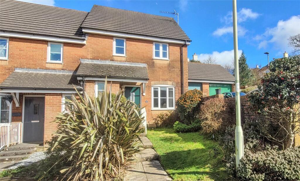 3 bedroom end of terrace house for sale in Okehampton, Devon, EX20