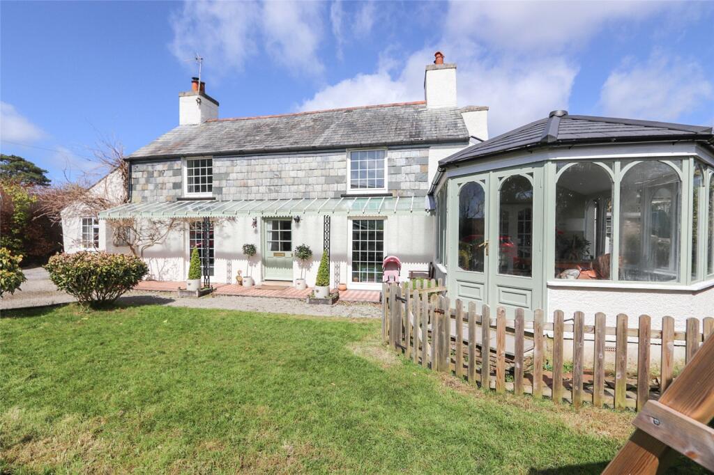 4 bedroom detached house for sale in Mary Tavy, Tavistock, PL19