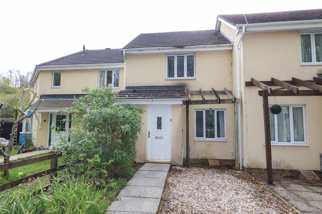 2 bedroom terraced house for sale in Okehampton, Devon, EX20