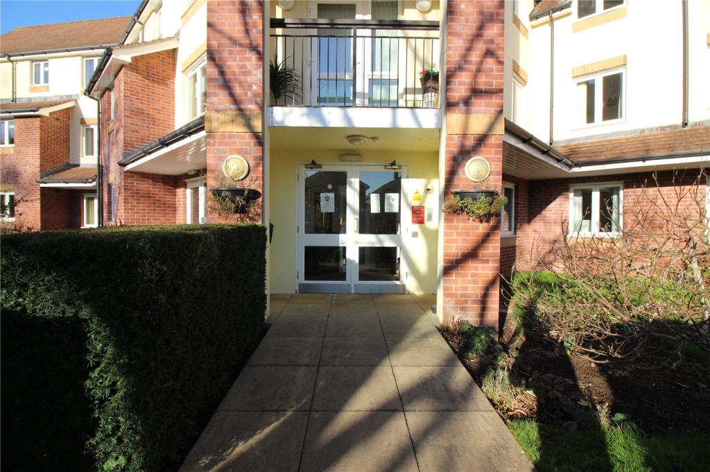 1 bedroom property for sale in High Street, Portishead, Bristol, BS20