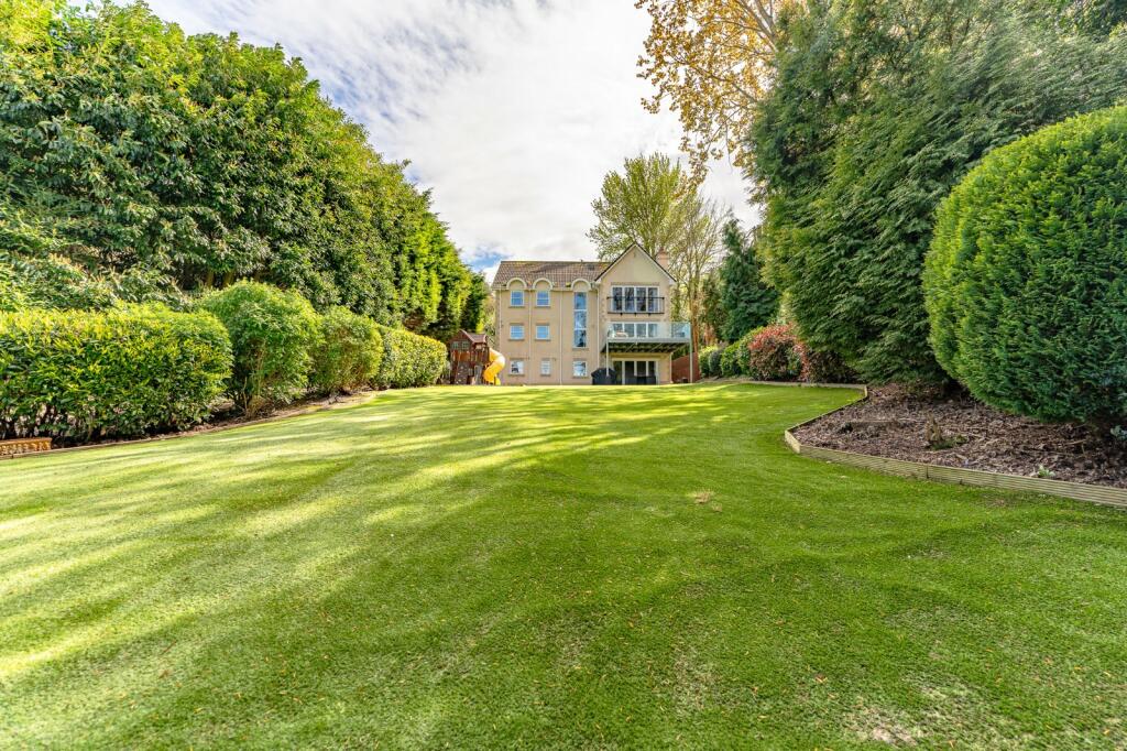 Additional property image - Nore Road, Portishead, Bristol, Somerset, BS20