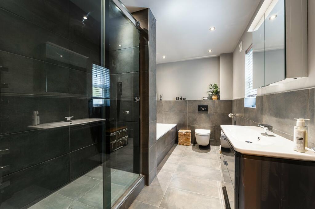 Additional property image - Nore Road, Portishead, Bristol, Somerset, BS20