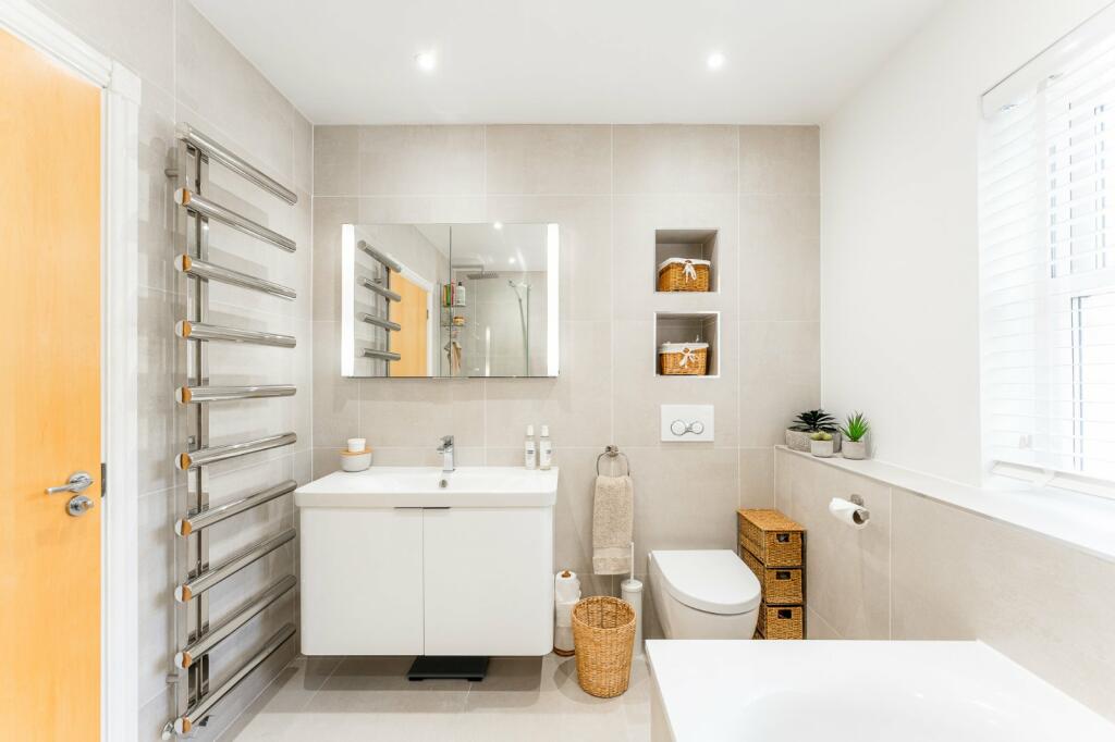 Additional property image - Nore Road, Portishead, Bristol, Somerset, BS20