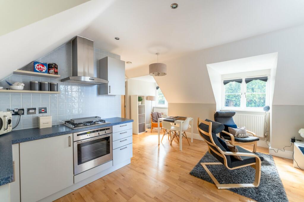 Additional property image - Nore Road, Portishead, Bristol, Somerset, BS20