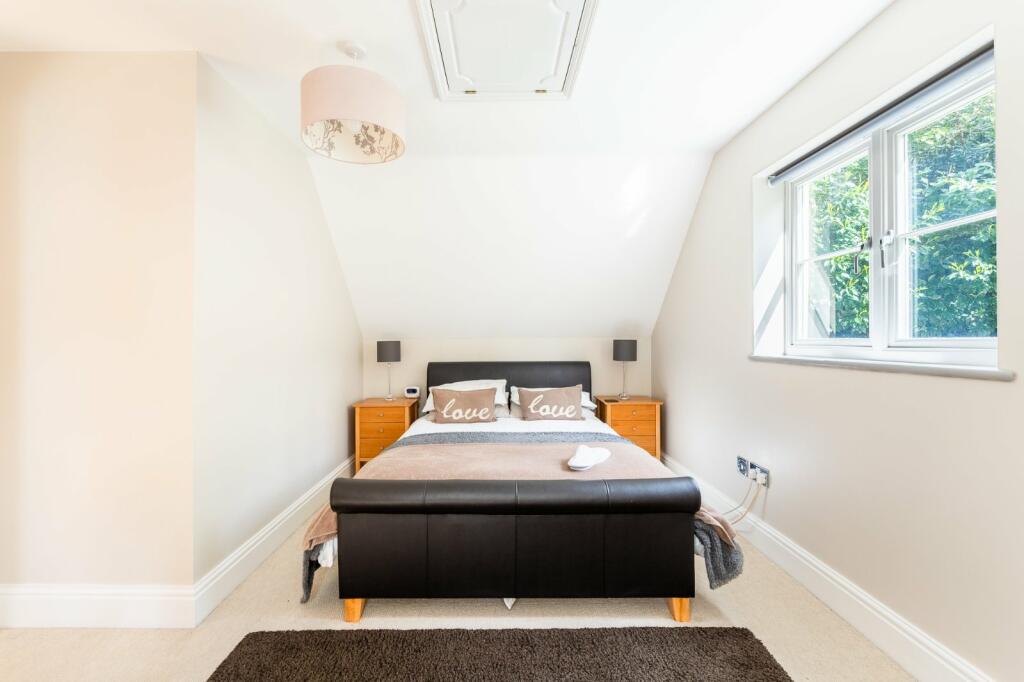 Additional property image - Nore Road, Portishead, Bristol, Somerset, BS20