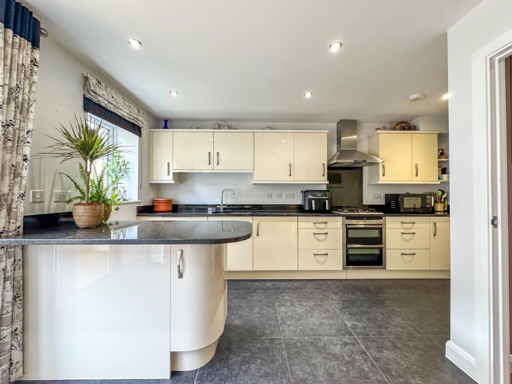 Additional property image - Nore Road, Portishead, Bristol, Somerset, BS20