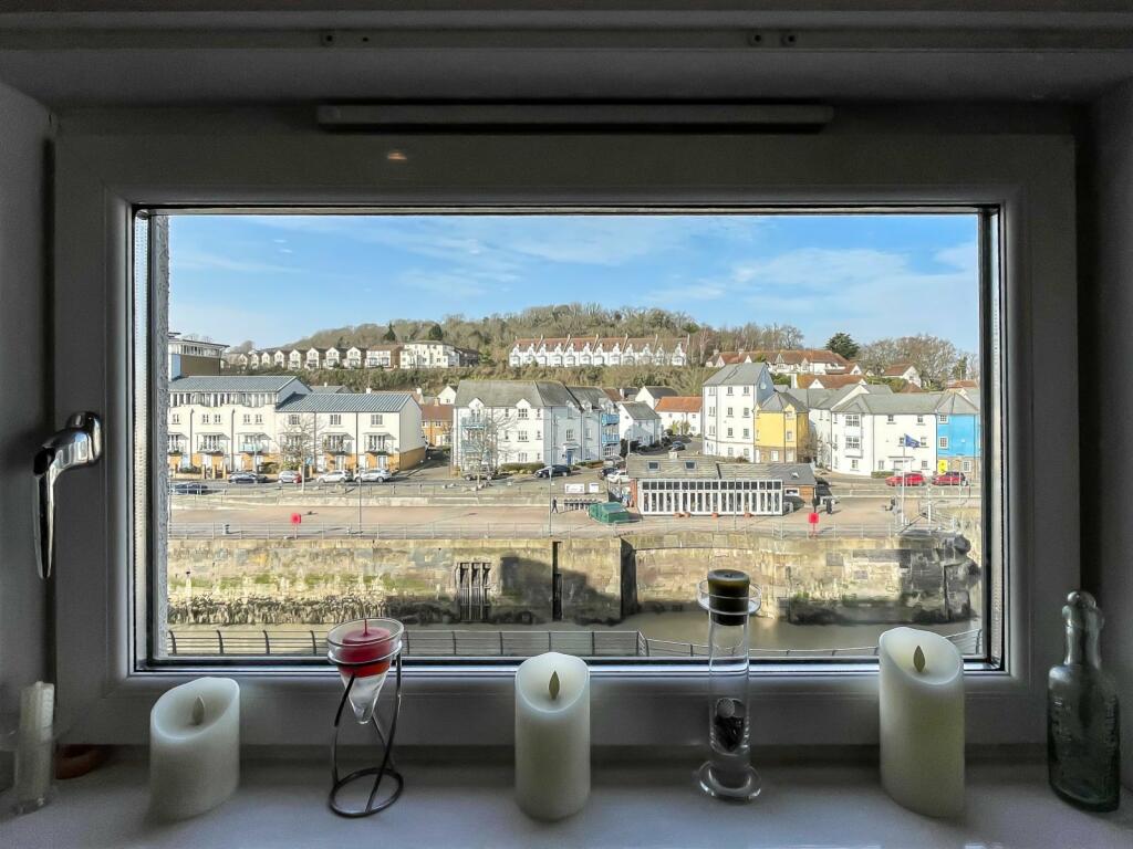 Additional property image - Newfoundland Way, Portishead, Bristol, North Somerset, BS20
