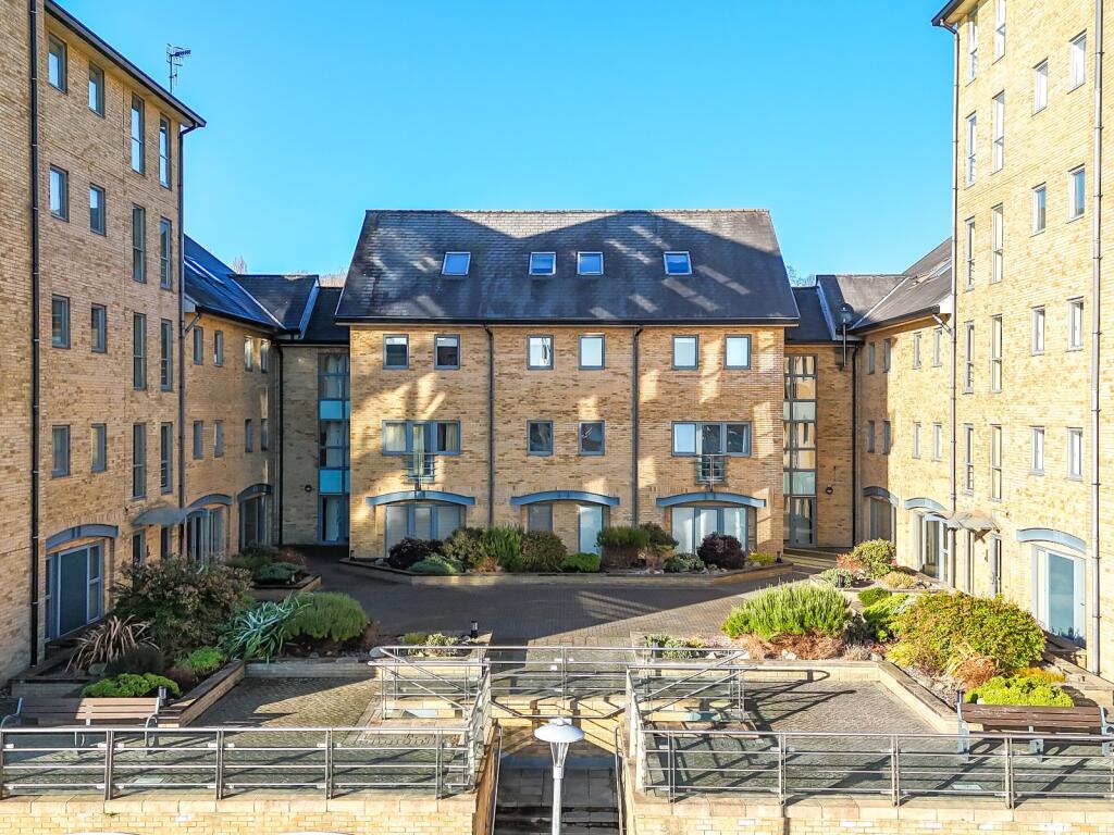 Additional property image - Estuary House, Port Marine, Portishead, North Somerset, BS20
