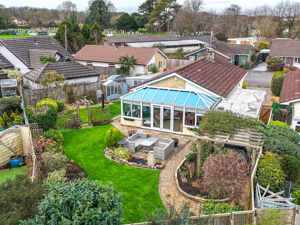 Additional property image - Gordano Gardens, Easton In Gordano, Bristol, North Somerset, BS20