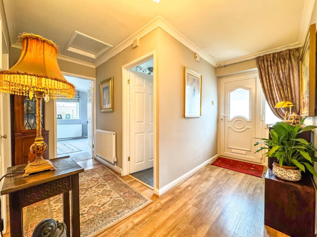 Additional property image - Gordano Gardens, Easton In Gordano, Bristol, North Somerset, BS20