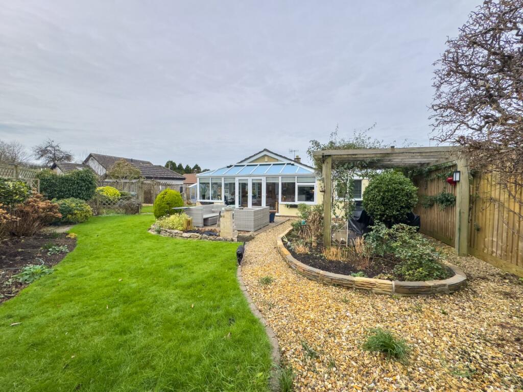 Additional property image - Gordano Gardens, Easton In Gordano, Bristol, North Somerset, BS20