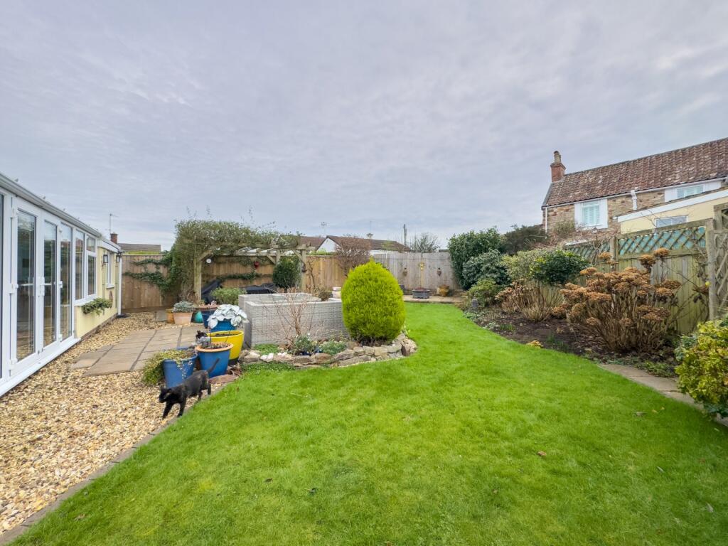 Additional property image - Gordano Gardens, Easton In Gordano, Bristol, North Somerset, BS20