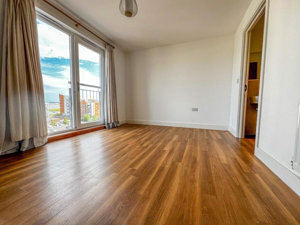 Additional property image - Newfoundland Way, Portishead, North Somerset, BS20