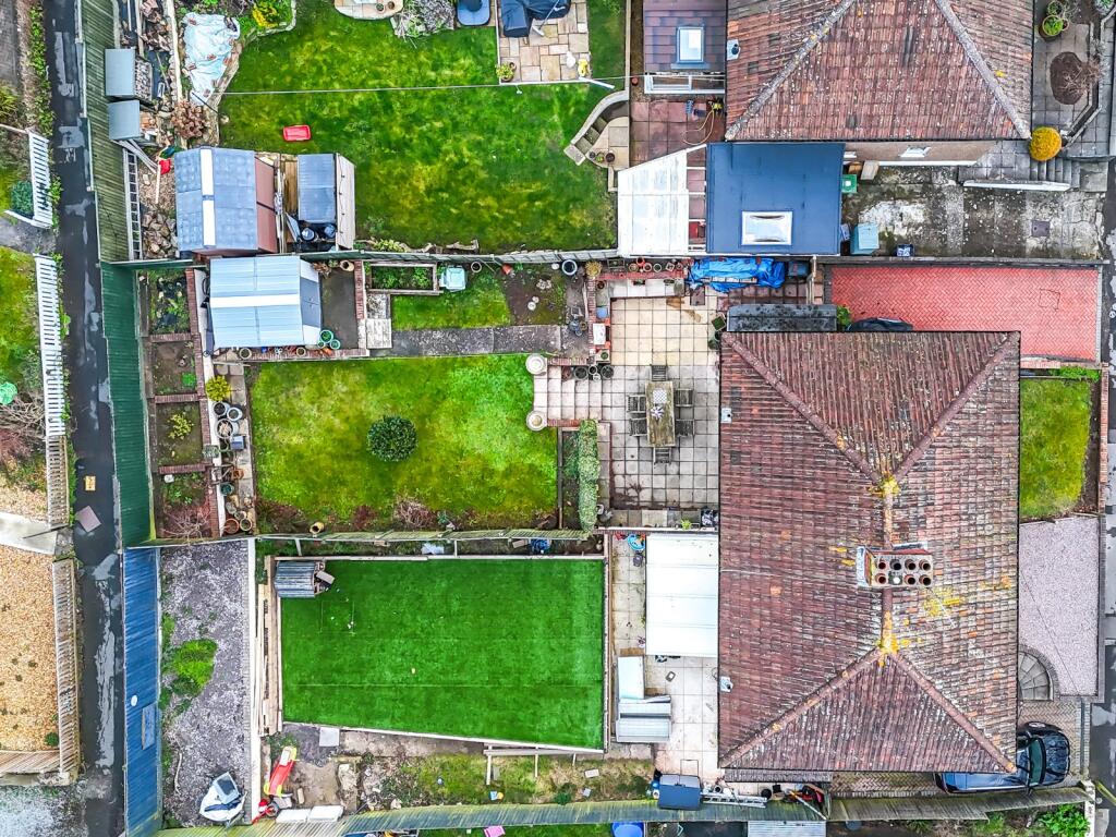 Additional property image - Leigh View Road, Portishead, Bristol, Somerset, BS20