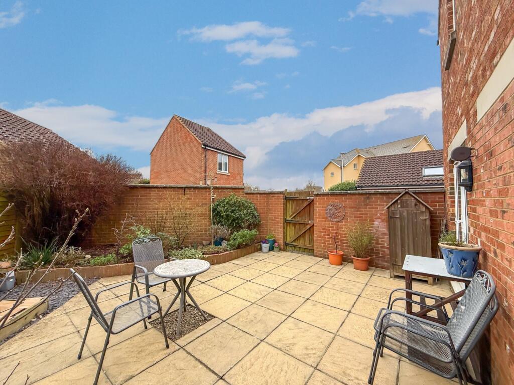 Additional property image - Siskin Close, Portishead, Bristol, Somerset, BS20