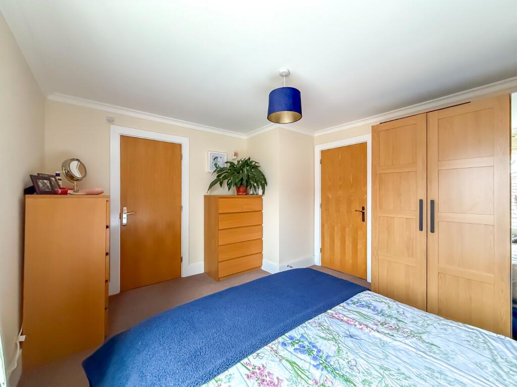 Additional property image - Siskin Close, Portishead, Bristol, Somerset, BS20