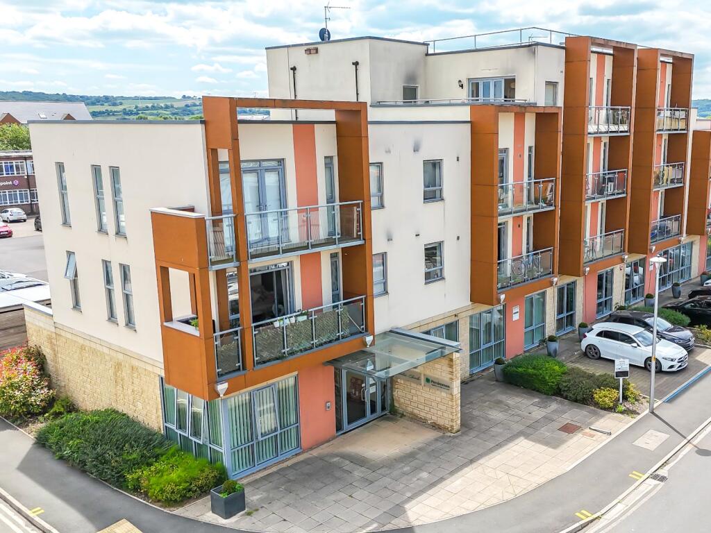 Main image of property: Newfoundland Way, Portishead, Bristol, Somerset, BS20