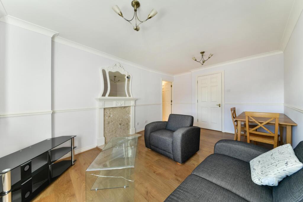 Main image of property: Cathedral Lodge, 110-115 Aldersgate Street, Barbican, EC1A